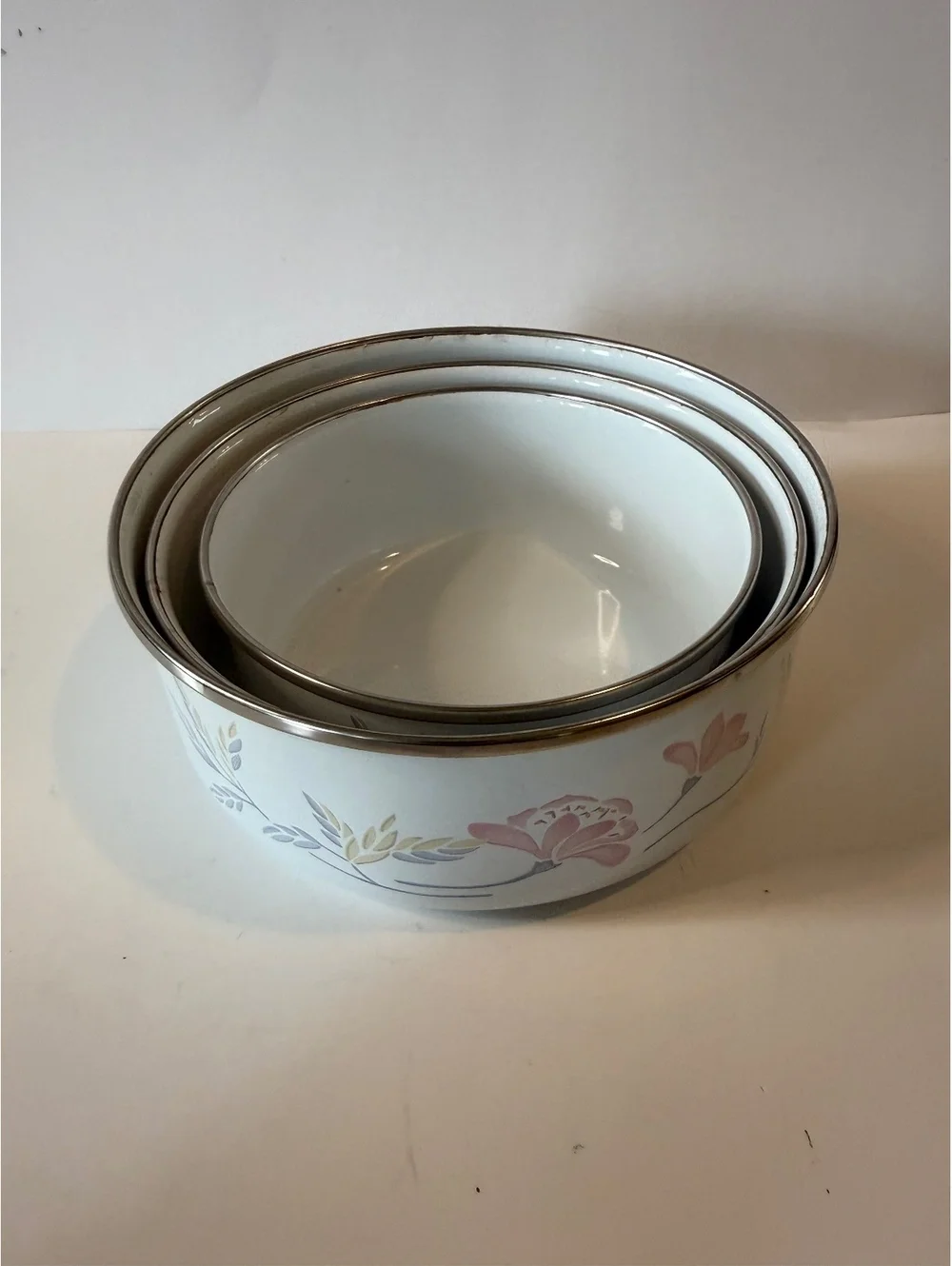 Corning Coordinates by LincoWare Pink Trio 3 Pc Nesting Serving Bowl Set